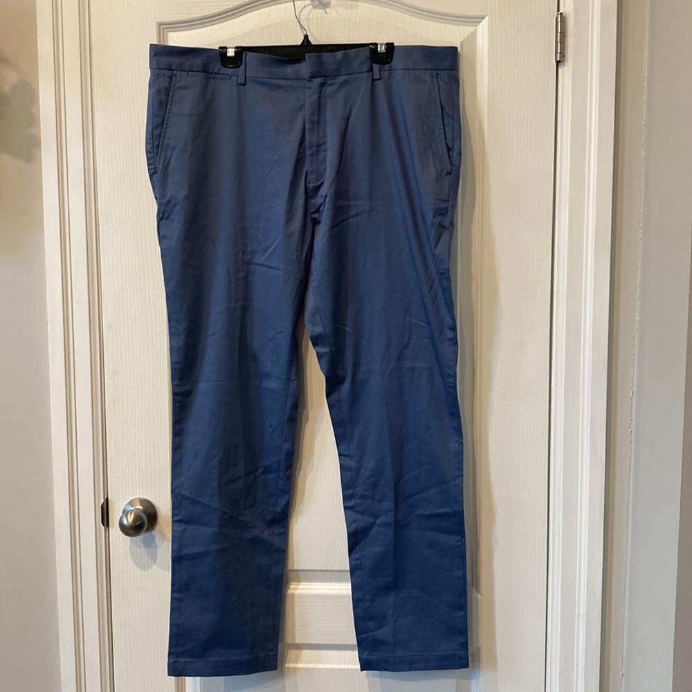 Men’s Daniel hechter chinos new !